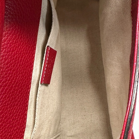 Gucci Calfskin GG Marmont Crossbody Bag with Gold Accents Volcanic Red - Picture 12 of 16